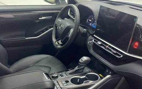 Toyota Highlander, 2026 год, 5 799 000 рублей, 10 фотография