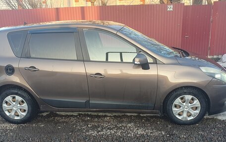 Renault Scenic III, 2010 год, 700 000 рублей, 3 фотография