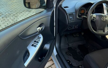 Toyota Corolla, 2012 год, 1 060 000 рублей, 7 фотография