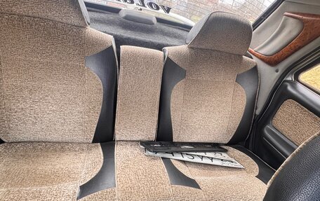 ГАЗ 31105 «Волга», 2004 год, 550 000 рублей, 9 фотография