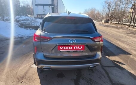 Infiniti QX50 II, 2019 год, 2 600 000 рублей, 3 фотография