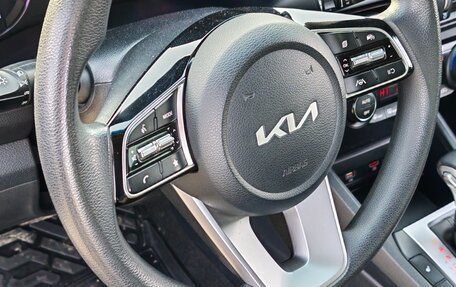 KIA K3, 2021 год, 1 890 000 рублей, 28 фотография