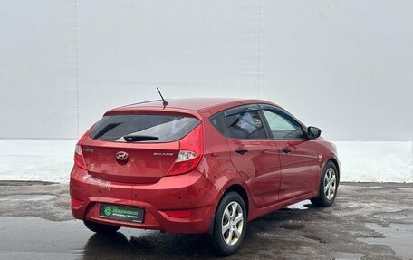 Hyundai Solaris II рестайлинг, 2013 год, 850 000 рублей, 5 фотография