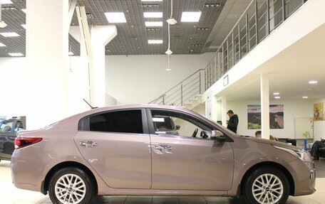 KIA Rio IV, 2019 год, 1 370 000 рублей, 4 фотография