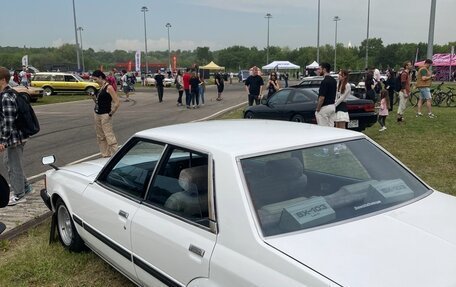 Toyota Cresta, 1984 год, 555 000 рублей, 2 фотография