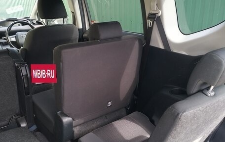 Toyota Sienta II, 2020 год, 1 700 000 рублей, 13 фотография