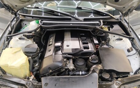 BMW 3 серия, 2001 год, 650 000 рублей, 25 фотография