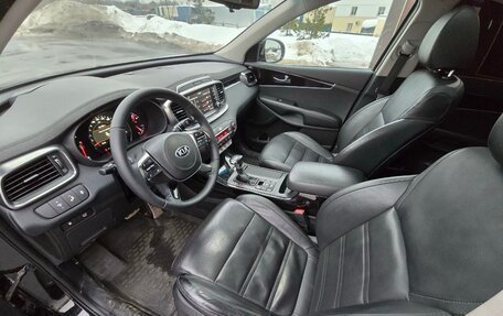 KIA Sorento III Prime рестайлинг, 2018 год, 2 500 000 рублей, 11 фотография