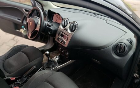 Alfa Romeo MiTo I рестайлинг 2, 2014 год, 899 000 рублей, 7 фотография