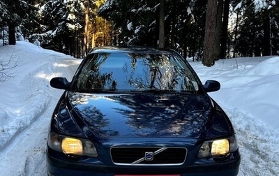 Volvo S60 III, 2001 год, 440 000 рублей, 1 фотография