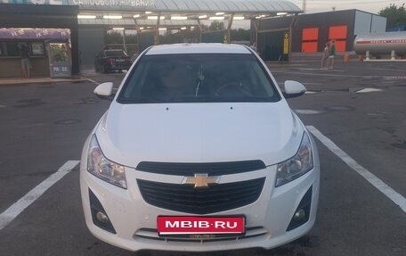 Chevrolet Cruze II, 2014 год, 930 000 рублей, 1 фотография