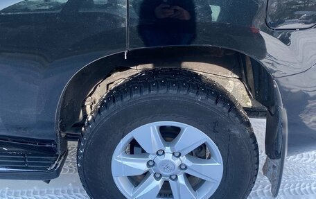 Toyota Land Cruiser Prado 150 рестайлинг 2, 2022 год, 5 500 000 рублей, 9 фотография