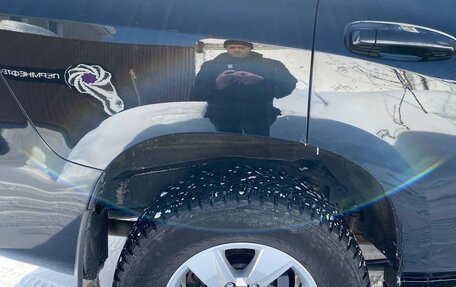 Toyota Land Cruiser Prado 150 рестайлинг 2, 2022 год, 5 500 000 рублей, 7 фотография