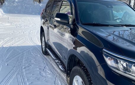 Toyota Land Cruiser Prado 150 рестайлинг 2, 2022 год, 5 500 000 рублей, 5 фотография