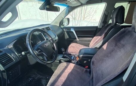 Toyota Land Cruiser Prado 150 рестайлинг 2, 2022 год, 5 500 000 рублей, 19 фотография