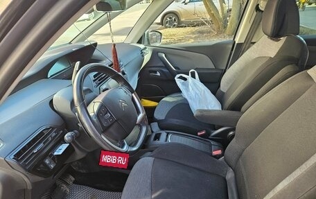 Citroen C4 Picasso II рестайлинг, 2016 год, 1 380 000 рублей, 6 фотография