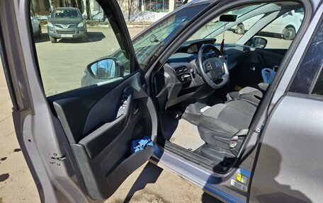 Citroen C4 Picasso II рестайлинг, 2016 год, 1 380 000 рублей, 8 фотография