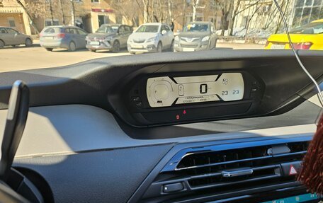 Citroen C4 Picasso II рестайлинг, 2016 год, 1 380 000 рублей, 7 фотография