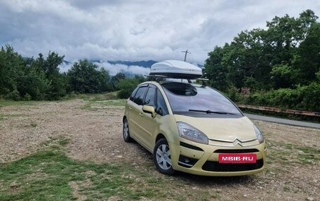 Citroen C4 Picasso II рестайлинг, 2008 год, 800 000 рублей, 13 фотография