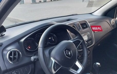 Renault Logan II, 2019 год, 1 100 000 рублей, 2 фотография