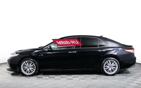 Toyota Camry, 2018 год, 2 990 000 рублей, 8 фотография