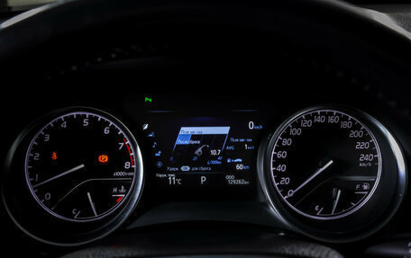 Toyota Camry, 2018 год, 2 990 000 рублей, 19 фотография