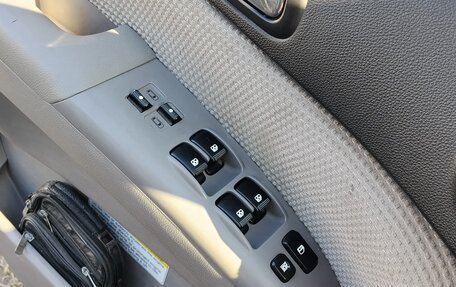 KIA Carnival III, 2007 год, 920 000 рублей, 11 фотография