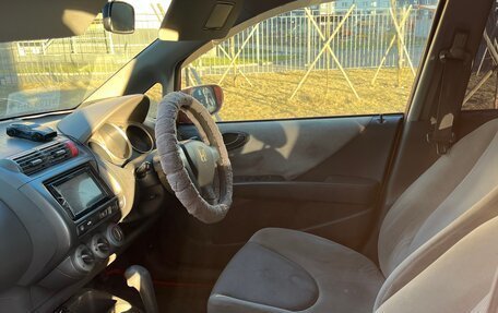 Honda Fit III, 2006 год, 490 000 рублей, 12 фотография