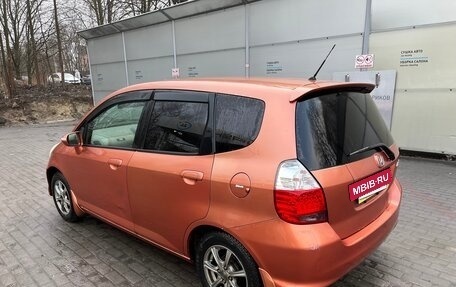 Honda Fit III, 2006 год, 490 000 рублей, 6 фотография