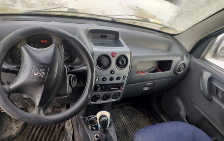 Peugeot Partner II рестайлинг 2, 2011 год, 390 000 рублей, 7 фотография