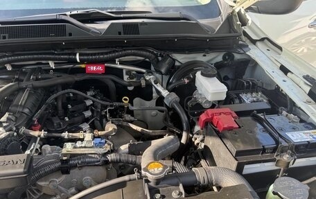 Nissan Xterra, 2022 год, 4 300 000 рублей, 5 фотография