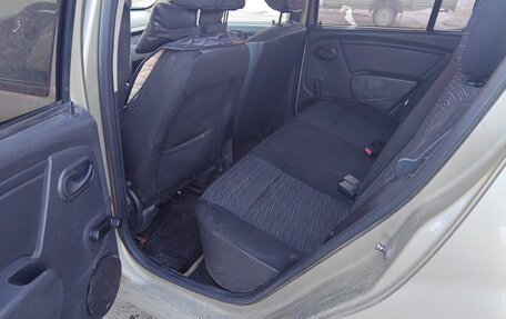 Renault Sandero I, 2011 год, 200 000 рублей, 3 фотография