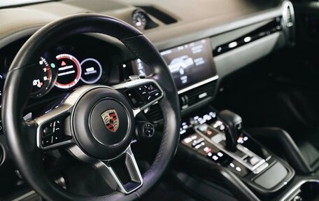 Porsche Cayenne III, 2019 год, 9 000 000 рублей, 14 фотография