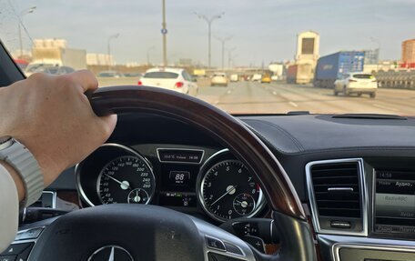 Mercedes-Benz GL-Класс, 2012 год, 3 487 500 рублей, 25 фотография