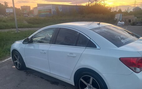 Chevrolet Cruze II, 2014 год, 930 000 рублей, 2 фотография