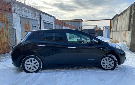 Nissan Leaf I, 2014 год, 750 000 рублей, 3 фотография