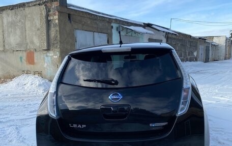 Nissan Leaf I, 2014 год, 750 000 рублей, 5 фотография