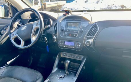 Hyundai ix35 I рестайлинг, 2013 год, 1 350 000 рублей, 16 фотография