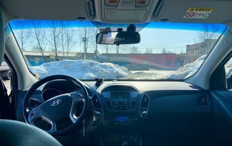 Hyundai ix35 I рестайлинг, 2013 год, 1 350 000 рублей, 25 фотография