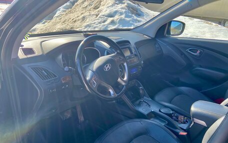 Hyundai ix35 I рестайлинг, 2013 год, 1 350 000 рублей, 24 фотография