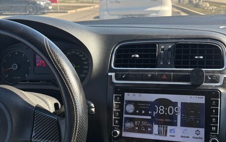 Volkswagen Polo VI (EU Market), 2010 год, 460 000 рублей, 14 фотография