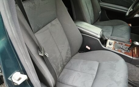 Mercedes-Benz E-Класс, 1996 год, 195 000 рублей, 11 фотография