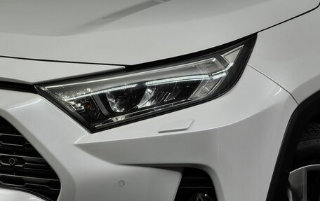 Toyota RAV4, 2019 год, 3 643 000 рублей, 10 фотография