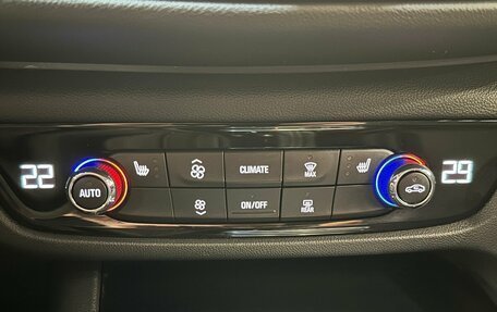 Opel Insignia II рестайлинг, 2018 год, 1 650 000 рублей, 7 фотография