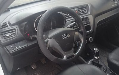KIA Rio III рестайлинг, 2015 год, 650 000 рублей, 1 фотография