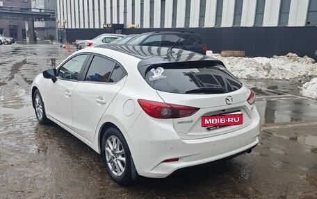 Mazda 3, 2018 год, 1 999 999 рублей, 7 фотография