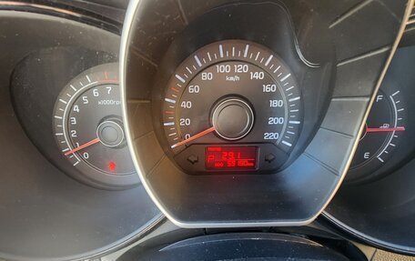 KIA Rio III рестайлинг, 2013 год, 900 000 рублей, 7 фотография