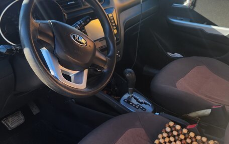 KIA Rio III рестайлинг, 2013 год, 900 000 рублей, 9 фотография