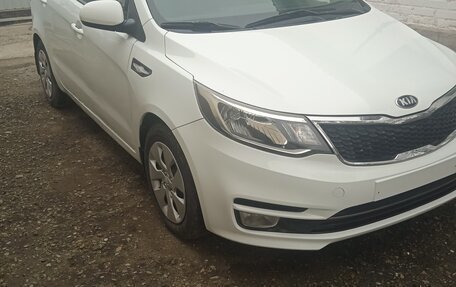 KIA Rio III рестайлинг, 2015 год, 650 000 рублей, 10 фотография