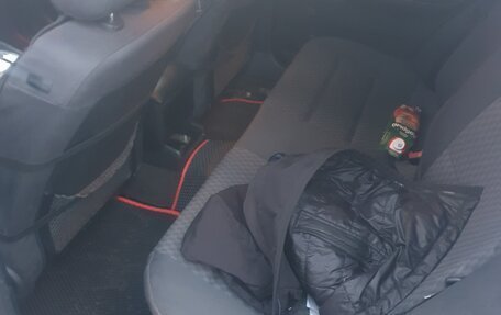 Audi A4, 1999 год, 400 000 рублей, 6 фотография